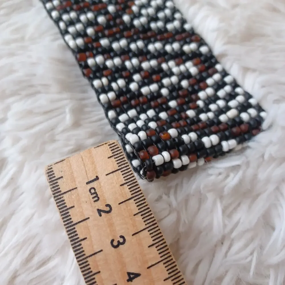 VTG Banana Republic Glass Beaded Stretch Belt bohemian, hippie-inspired design